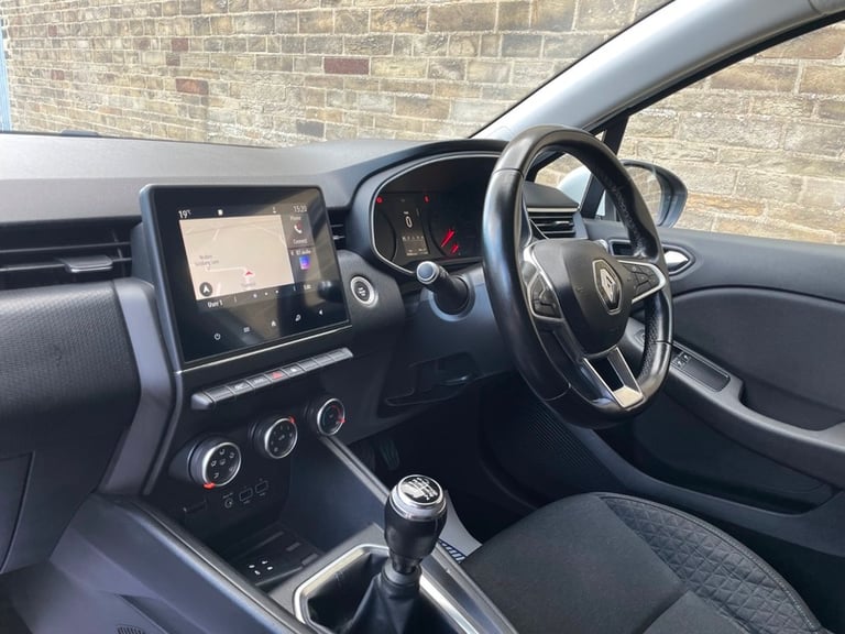 2020 Renault Clio ICONIC 1.5 DCI HATCHBACK Diesel Manual
