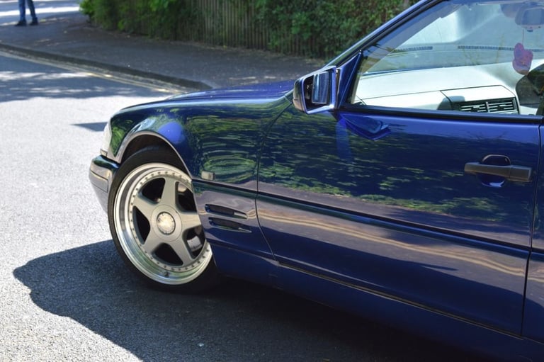 1996 Mercedes-Benz SL 3.2 SL320 2d 228 BHP Convertible Petrol Automatic