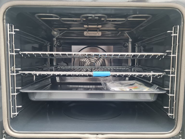 AEG SurroundCook single electric oven built-in black multifunction pyrolytic 