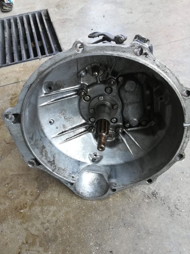 Gearbox Mercedes 220 D