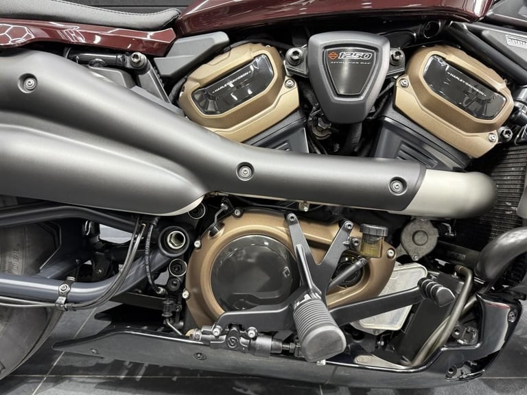 HARLEY-DAVIDSON SPORTSTER S 2021