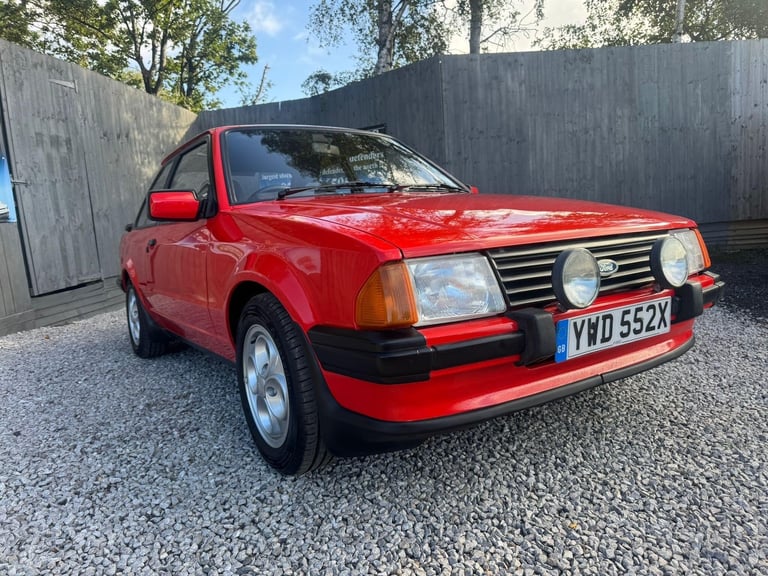  Ford Escort 1.6 XR3 3dr Petrol Manual