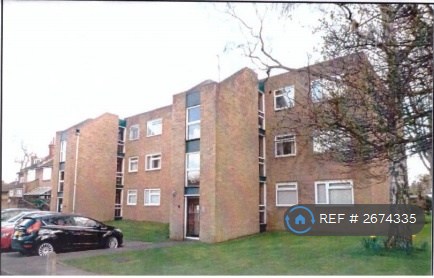 2 bedroom flat in Clive House, Croydon, CR0 (2 bed) (#2674335)
