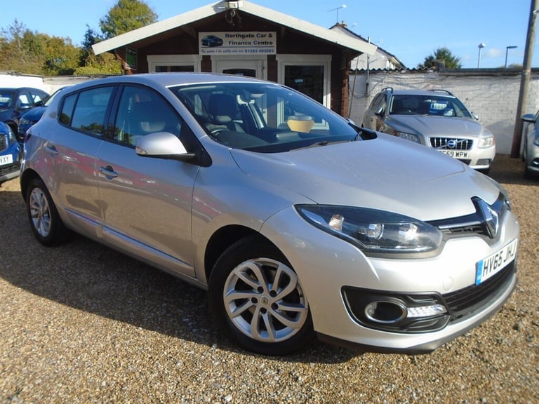 2015 Renault Megane 1.5 dCi Dynamique Nav 5dr HATCHBACK DIESEL Manual