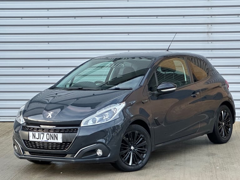 2017 Peugeot 208 1.2 PureTech 82 Black Edition 3dr Petrol HATCHBACK Manual 