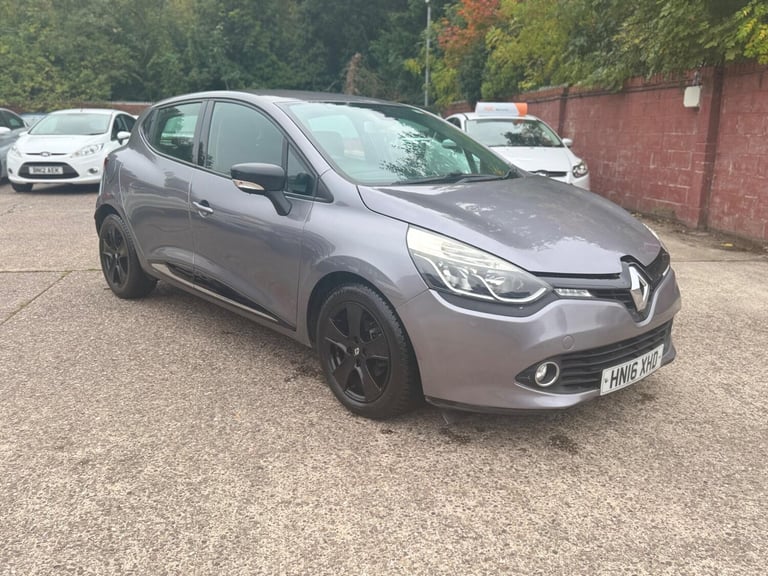 2016 Renault Clio 1.5 dCi 90 Dynamique Nav 5dr Auto HATCHBACK DIESEL Automatic