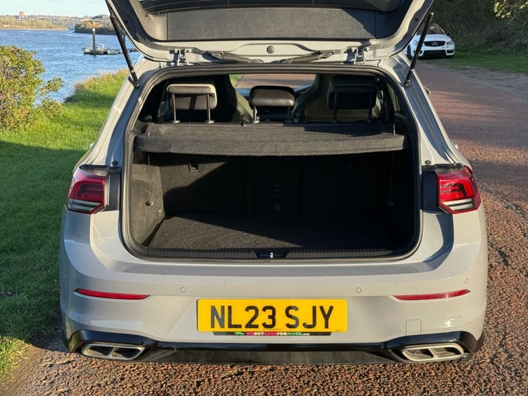 2023 23 VOLKSWAGEN GOLF 1.5 TSI R-LINE HATCHBACK 5DR PETROL MANUAL EURO 6 (S/S) 