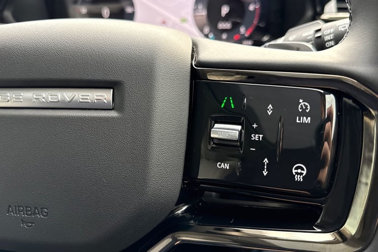 2025 Land Rover Range Rover Velar 2.0 D200 MHEV Dynamic SE 5dr SUV DIESEL Automatic