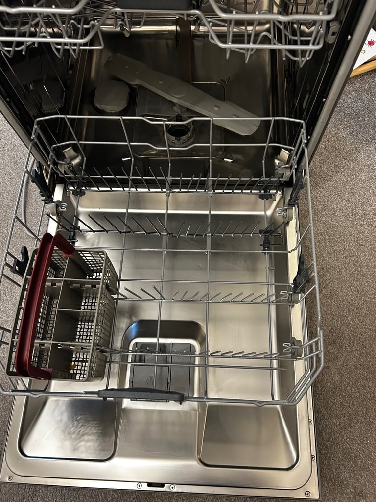 Blomberg Freestanding Dishwasher 