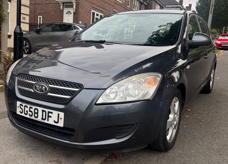 Kia, CEED, Hatchback, 2008, Manual, 1591 (cc), 5 doors