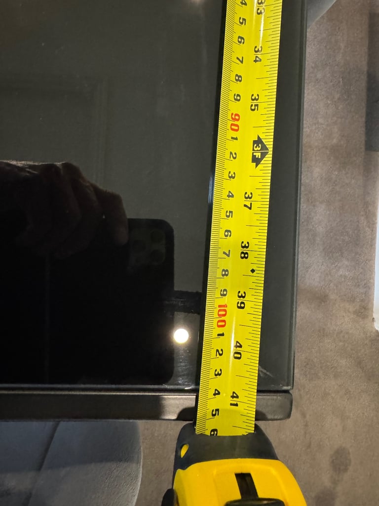 Dining Table and Chairs 