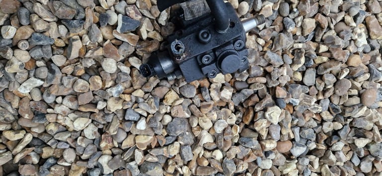 Vauxhall Zafira B Astra H 08-13 High Pressure Fuel Pump 1.9 CDTI Diesel 0445010155