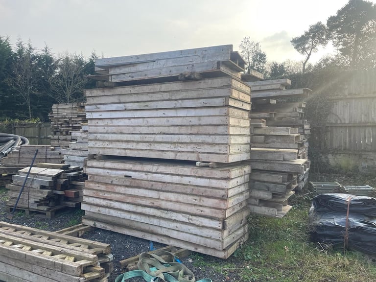 Various timber shutters for concrete bases 