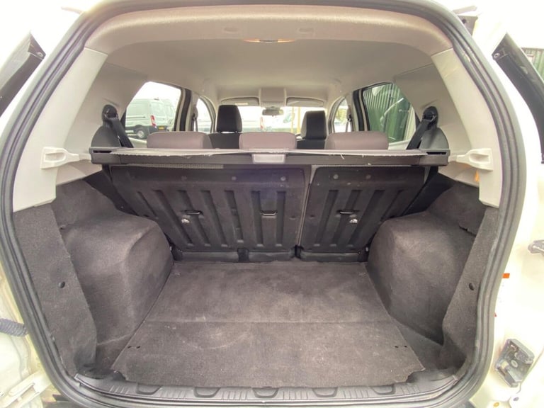 2015 Ford Ecosport 1.0T EcoBoost Zetec SUV 5dr Petrol Manual 2WD Euro 6 (s/s) (125 ps) HATCHBACK ...