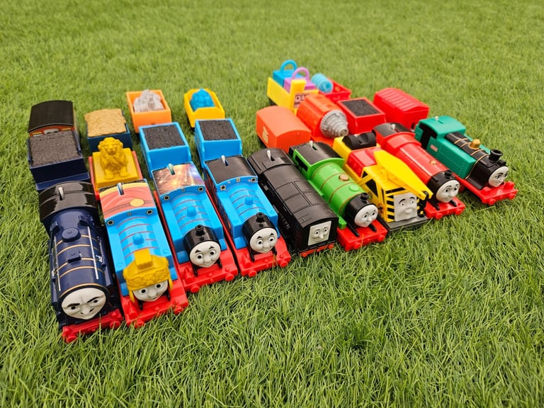 Thomas Trackmaster Trains