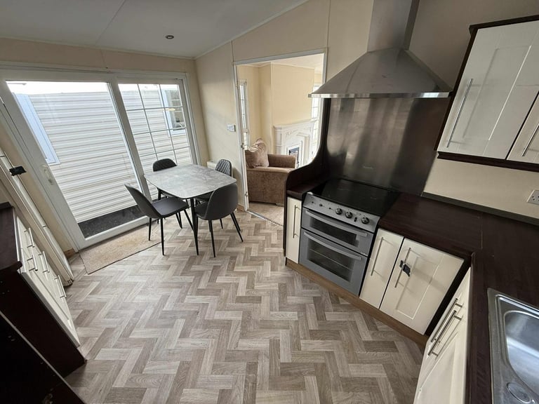 2 Bed Static Caravan - DG, CH, Patio Doors - Offsite - Private Land, Self Build