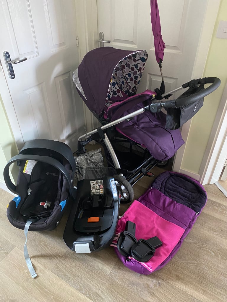 image for Mamas and Papas pram travel system 