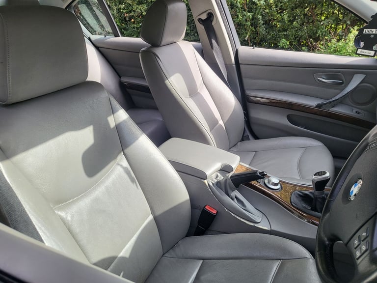 BMW 320d Manual