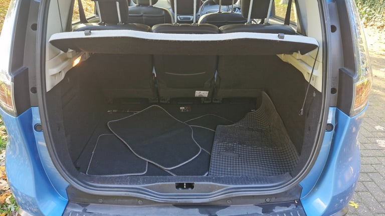 2013 Renault Scenic 1.5 dCi Dynamique TomTom 5dr MPV Diesel Manual