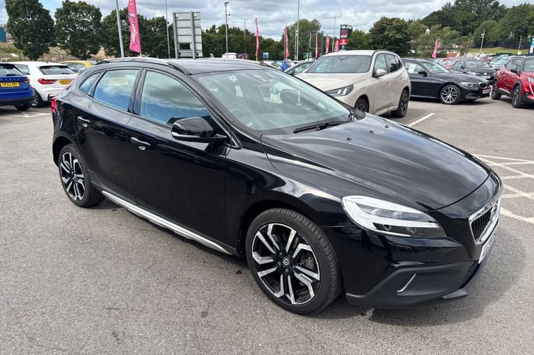 2019 19 VOLVO V40 CROSS COUNTRY 1.5 T3 GPF PRO HATCHBACK 5DR PETROL AUTO EURO 6 