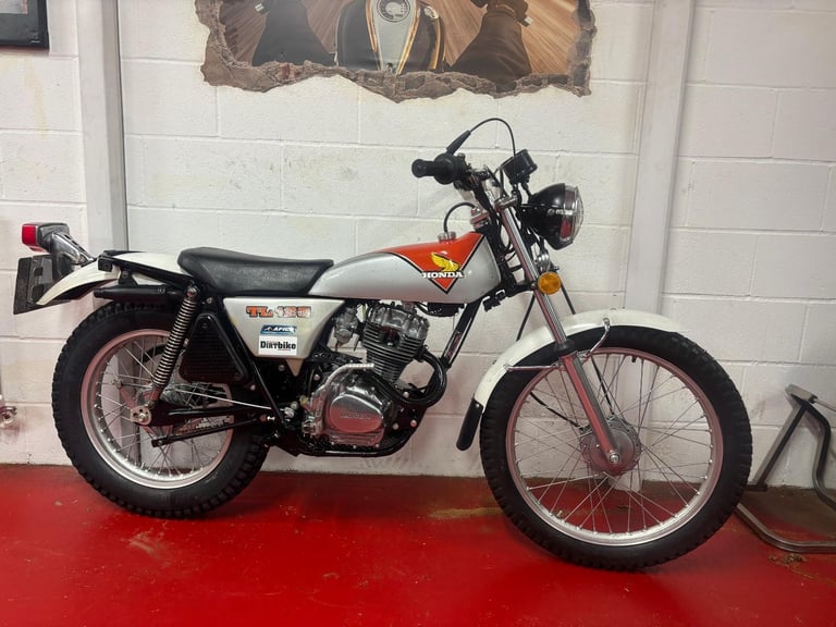 HONDA TL 125 TWIN SHOCK TRIALS ORIGINAL BIKE ROAD REGD OFFERS PX TLR 200 250 