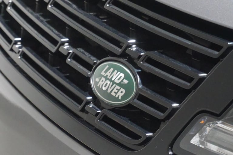 2023 Land Rover Range Rover Sport 3.0 D300 MHEV Dynamic SE SUV 5dr Diesel Auto 4WD Euro 6 (s/s) (...