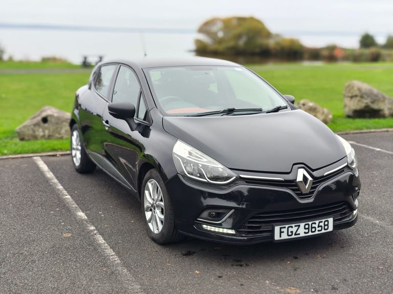 Renault, CLIO, Hatchback, 2017, Manual, 898 (cc), 5 doors