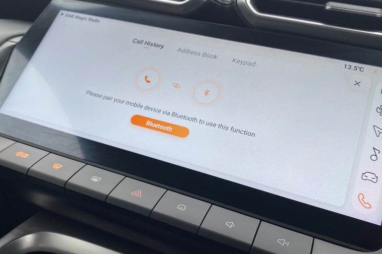 2025 MG MG ZS 106600 Hatchback Hybrid Automatic