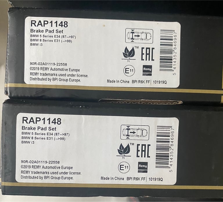 BRAKE PADS FOR VW/RANGE ROVER/BMW/LAND ROVER PORSCHE SEALED IN PLASTIC