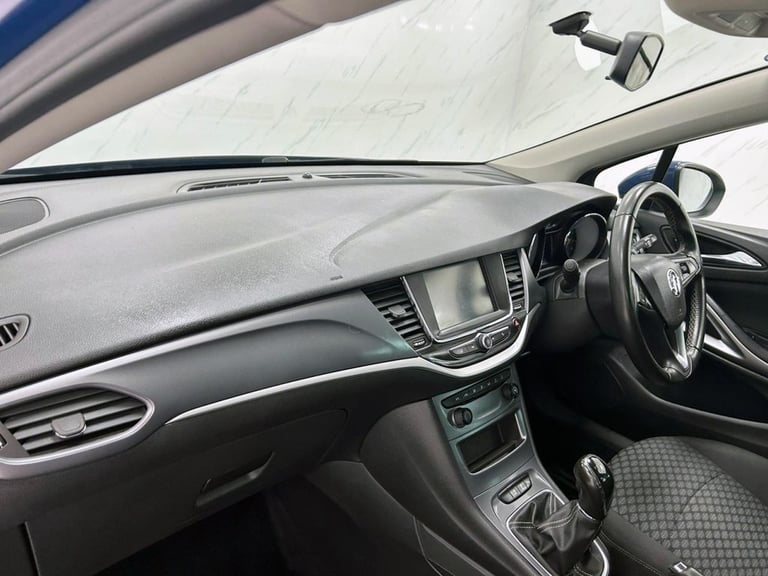 2019 Vauxhall Astra 1.6 CDTi ecoTEC BlueInjection Tech Line Nav Hatchback 5dr Diesel Manual Eur H...