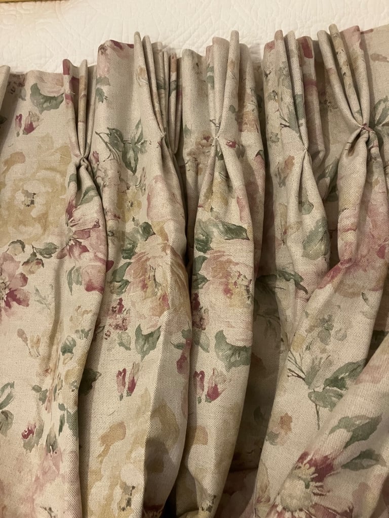 Pair of full length curtains