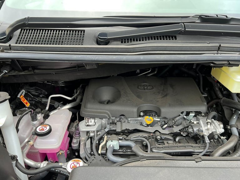  Toyota Alphard 2.5 HYBRID EXECUTIVE LOUNGE SUNROOF Petrol/Electric Hybrid Automatic