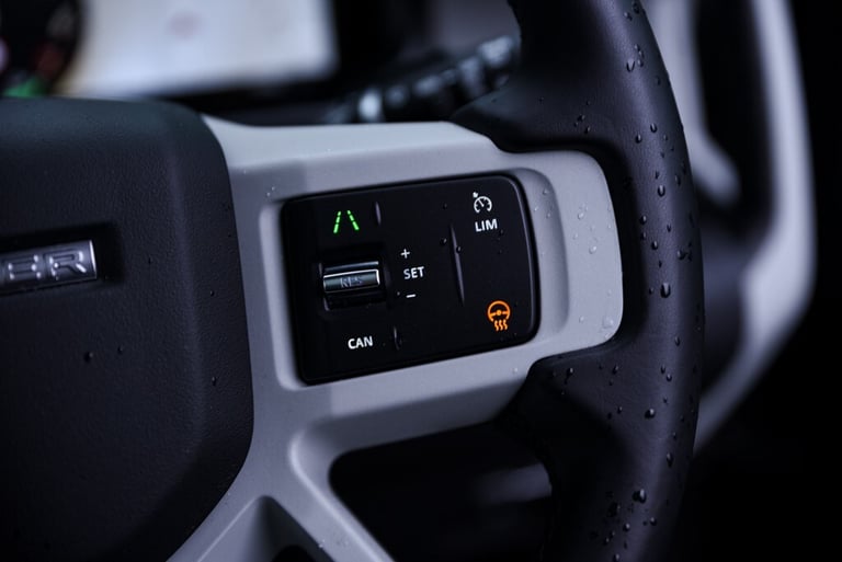 2024 Land Rover Defender 110 2.0 P400e 15.4kWh XS Edition SUV 5dr Petrol Plug-in Hybrid Auto 4WD ...