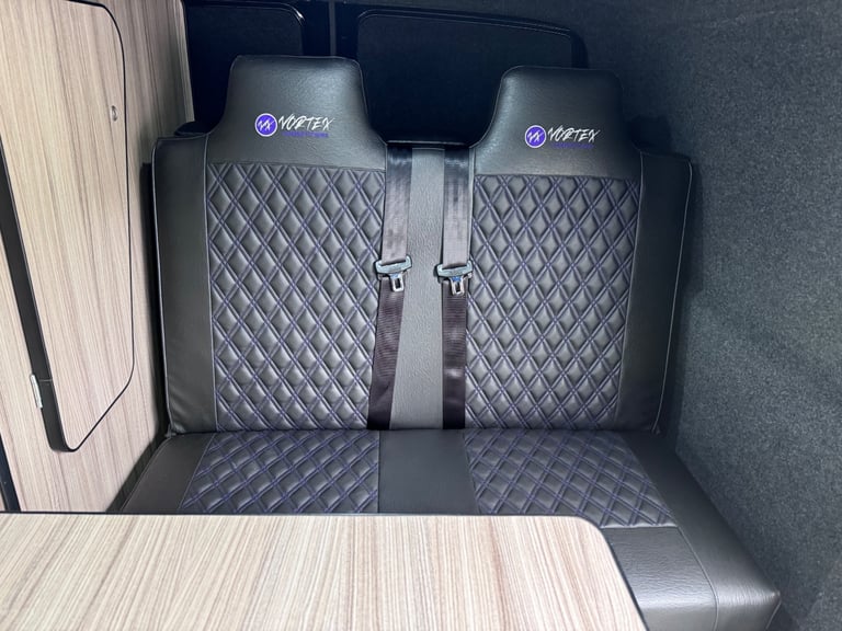 Volkswagen, TRANSPORTER/ camper, Panel Van, 2023, Manual, 1968 (cc)