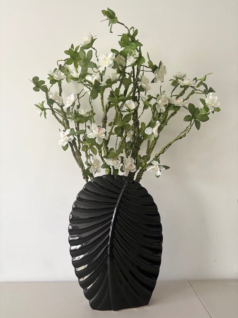 Tall Floor Vase, Home  Decorative Vases with Artificial Flowers 