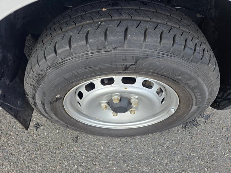 Renault Master LWB DIESEL RWD  LML35dCi 130 Business Medium Roof Van 