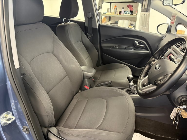 2015 Kia Rio 1.25 2 5dr HATCHBACK Petrol Manual