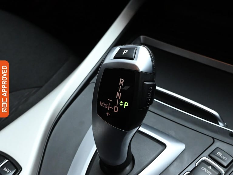 2019 BMW 1 Series 118i [1.5] SE 5dr [Nav/Servotronic] Step Auto HATCHBACK PETROL Automatic