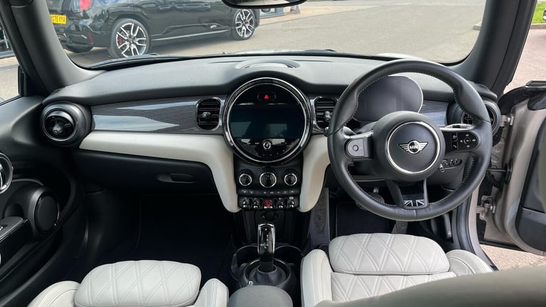 2021 MINI Hatch 1.5 Cooper Exclusive 3dr Auto Hatchback Petrol Automatic