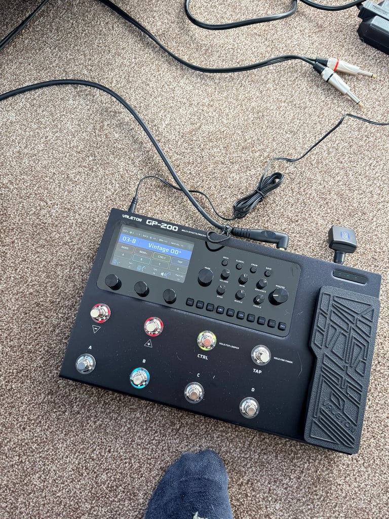 image for Valeton GP-200 guitar multi effects pedal