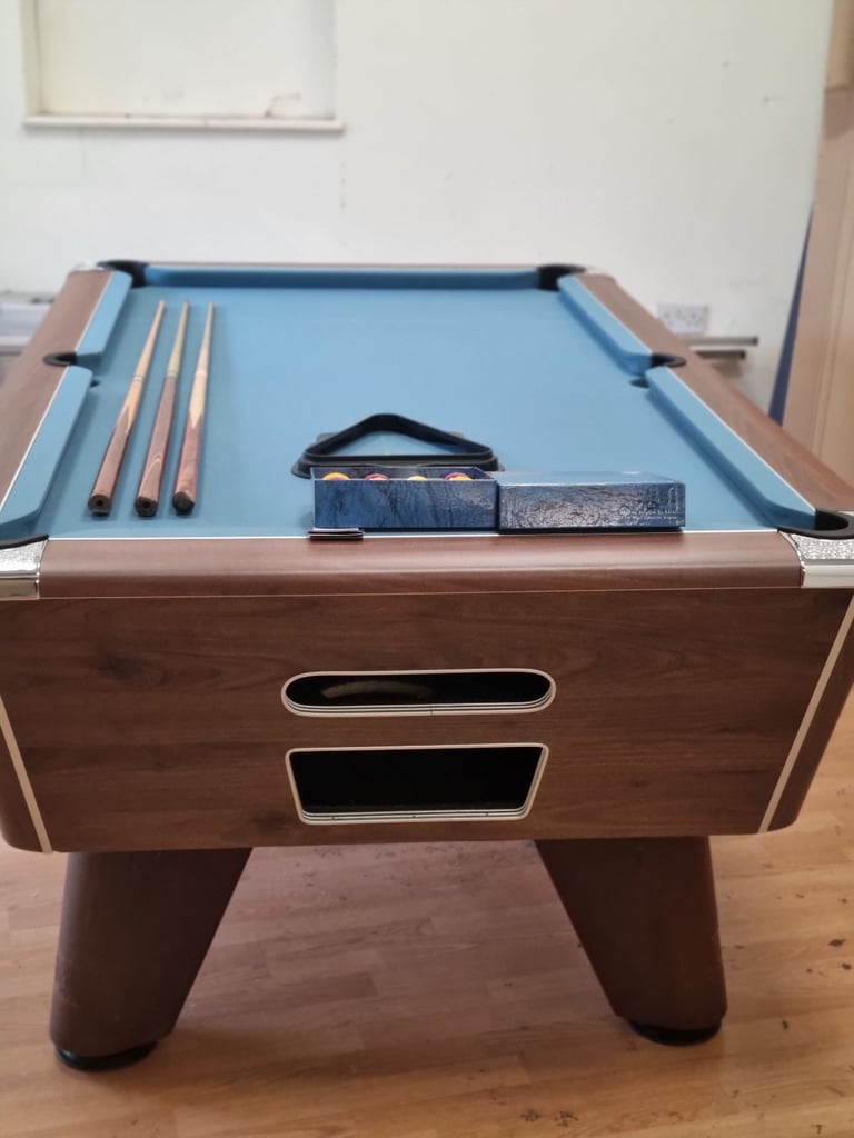 Supreme winner 7 x 4 Domestic pool table  Walnut effect.  
