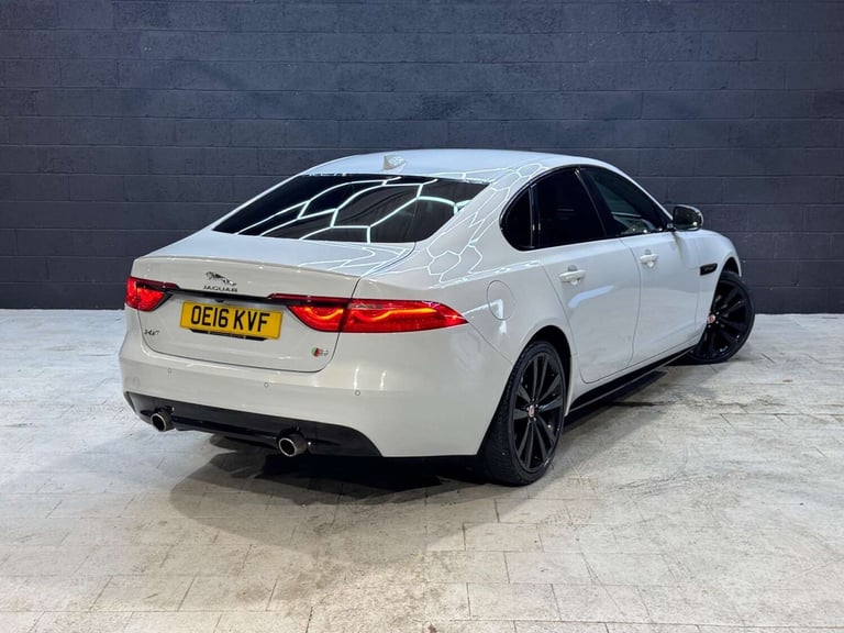 2016 Jaguar XF 3.0 XF V6 S D Auto 4dr Saloon Diesel Automatic