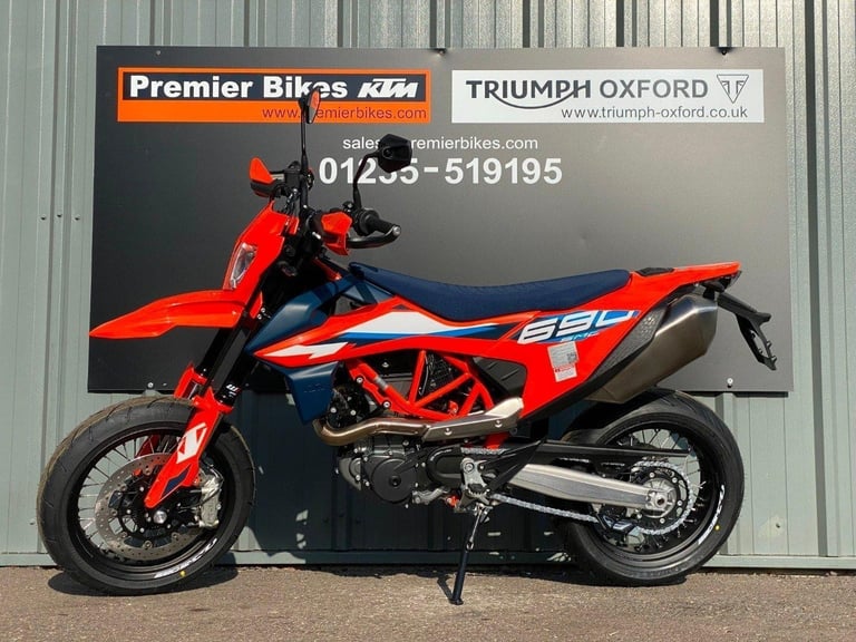 KTM 690 SMC R ABS SUPERMOTO MOTORCYCLE 
