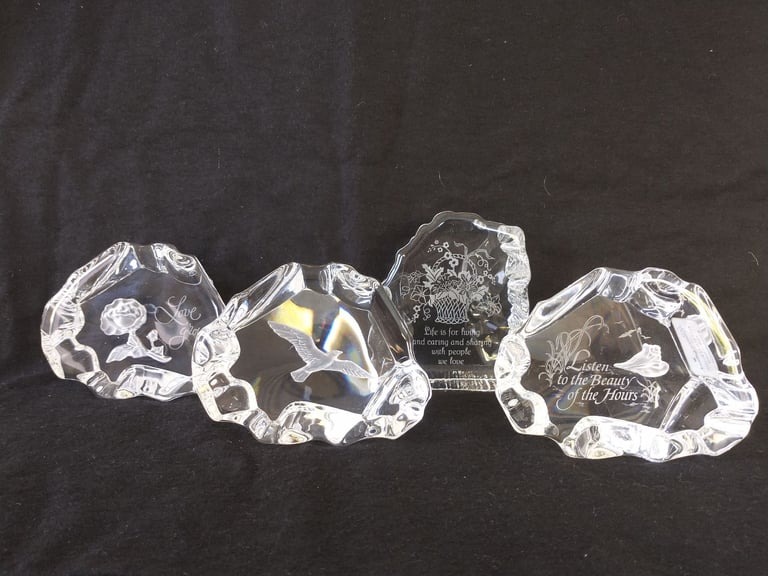 image for Little gallery by Hallmark crystal plaques 
