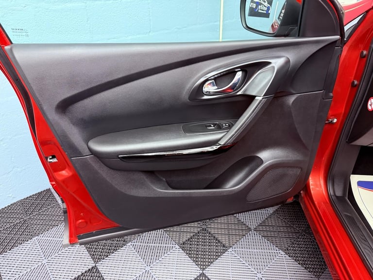 2017 Renault Kadjar 1.5 dCi Dynamique S Nav EDC Euro 6 (s/s) 5dr HATCHBACK Diesel Automatic