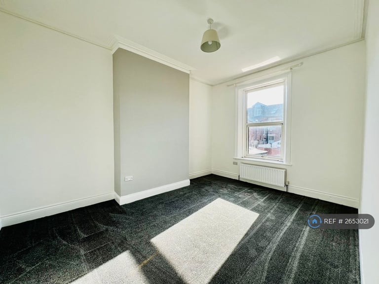 4 bedroom house in Donald Street, Newcastle Upon Tyne, NE3 (4 bed) (#2653021)