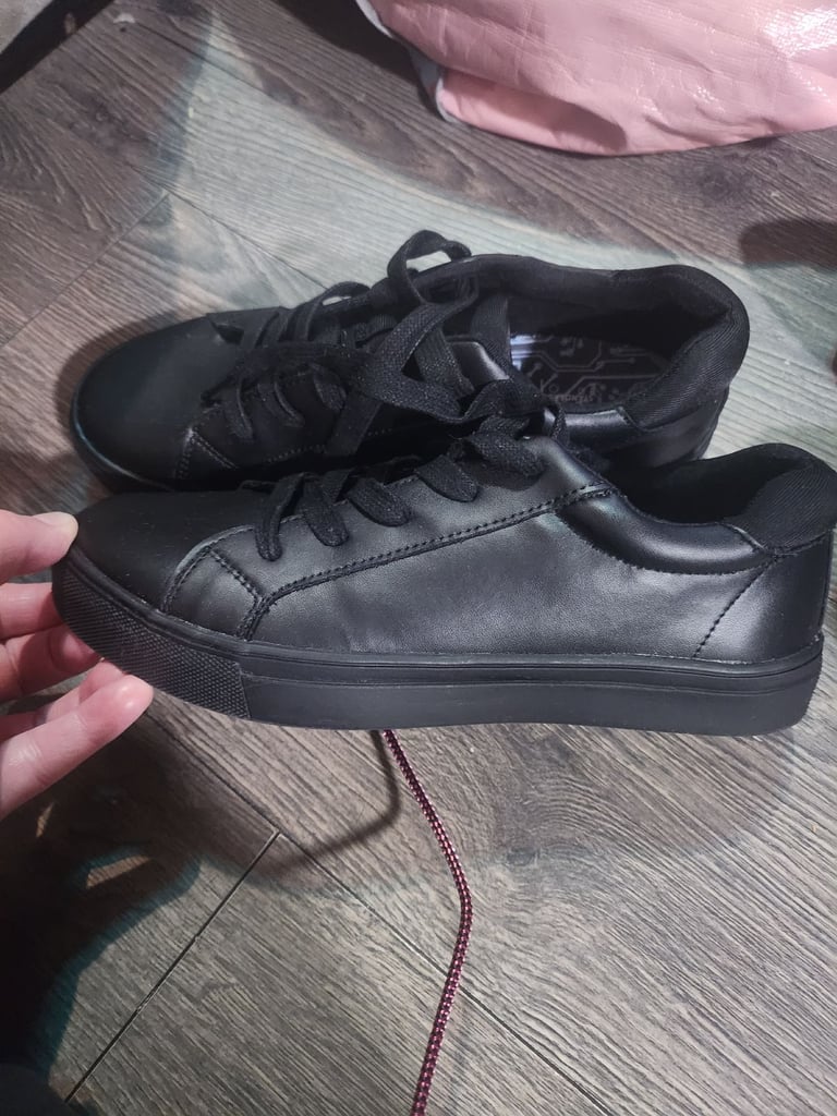 Next size 4f black school shoe trainer 