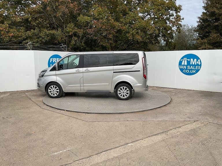 2021 Ford Tourneo Custom 320 EcoBlue Titanium 8 Seat Minibus Diesel Manual