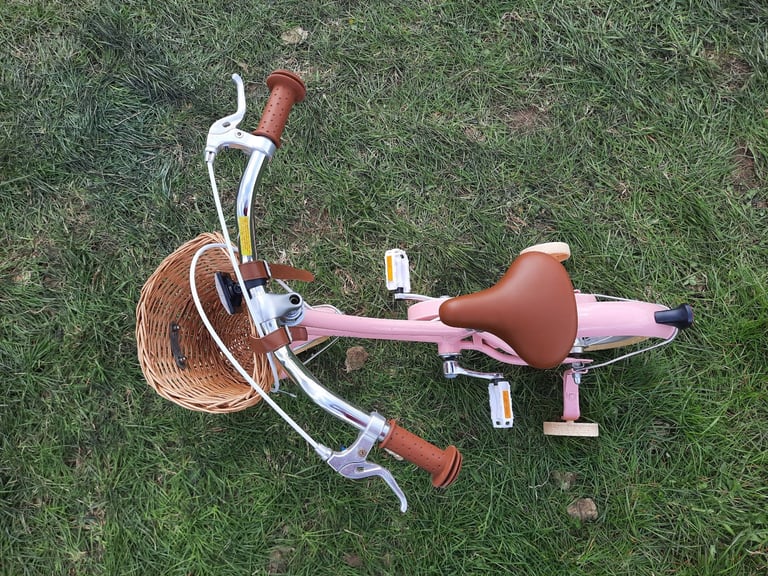 image for Bobbin bicycle 12 inch (age 2-4)