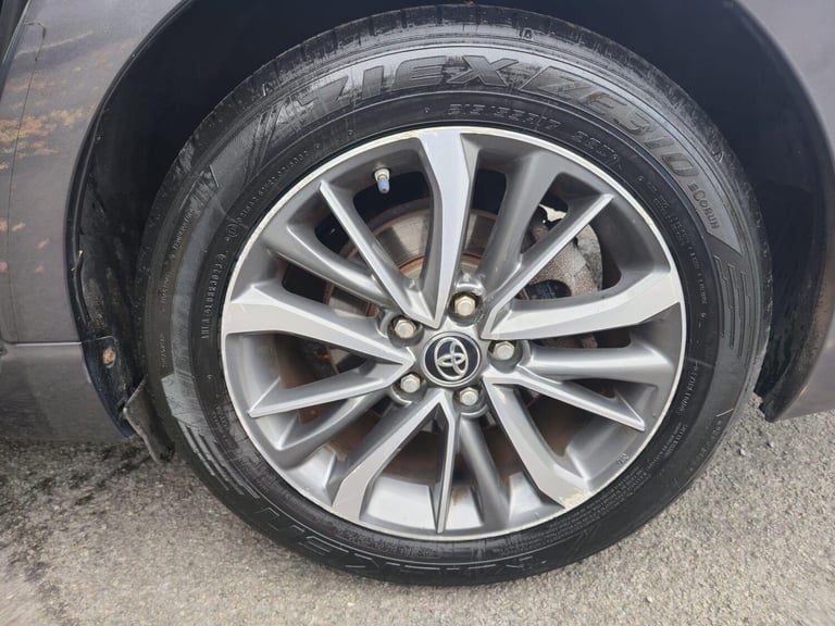 2015 Toyota Avensis 1.6D Business Edition Plus 5dr ESTATE DIESEL Manual